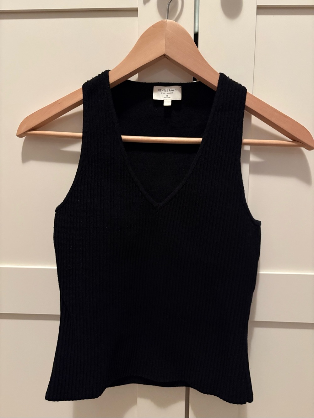 Gentle Fawn Black Ribbed V-Neck Sweater Tank